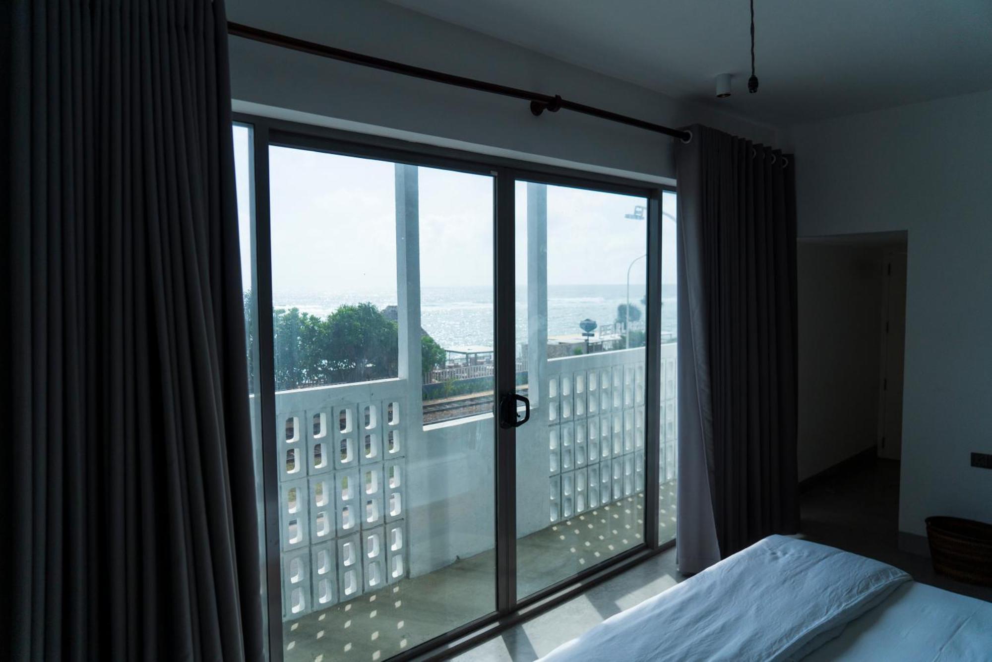 Four Petals Inn Colombo Ngoại thất bức ảnh