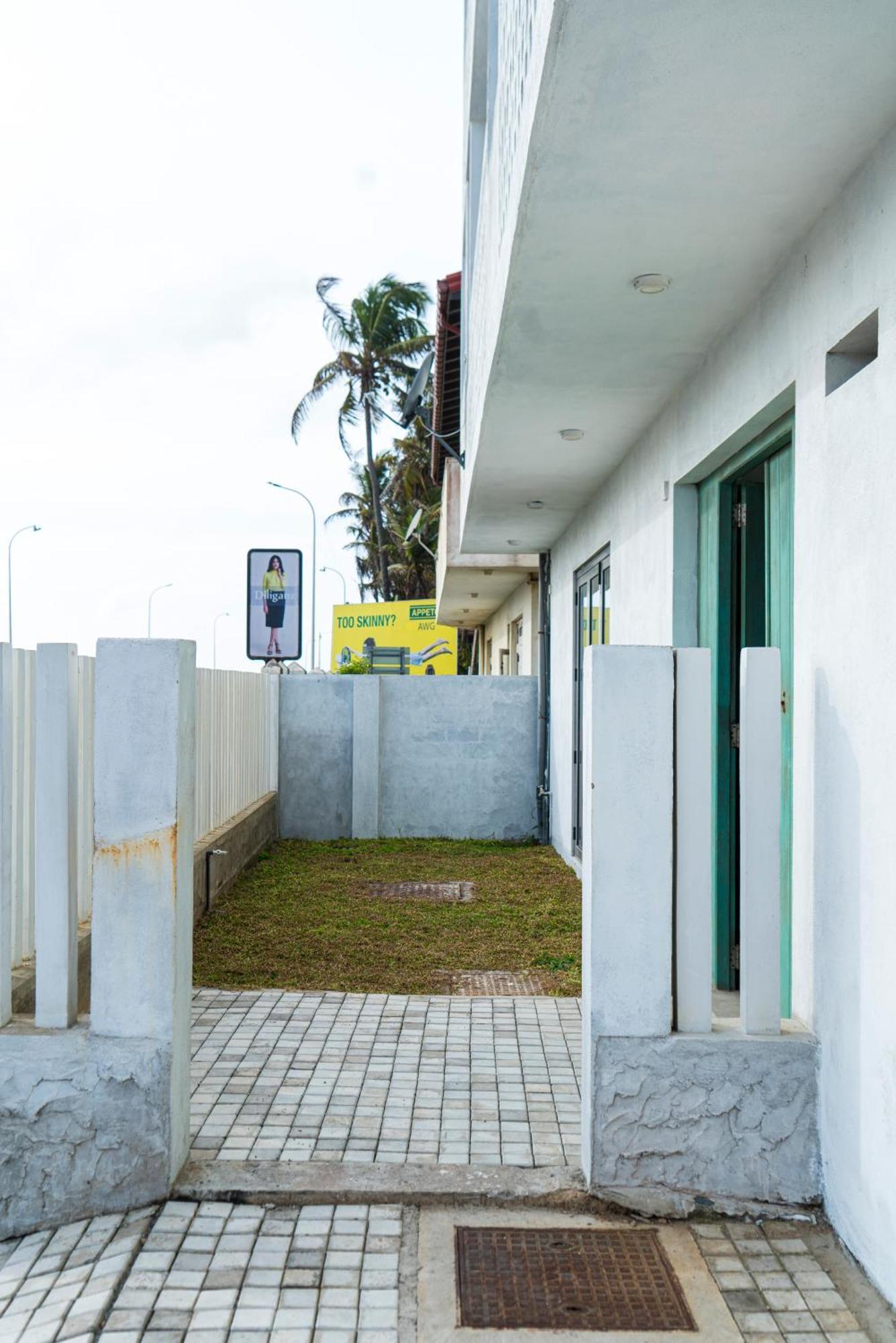 Four Petals Inn Colombo Ngoại thất bức ảnh