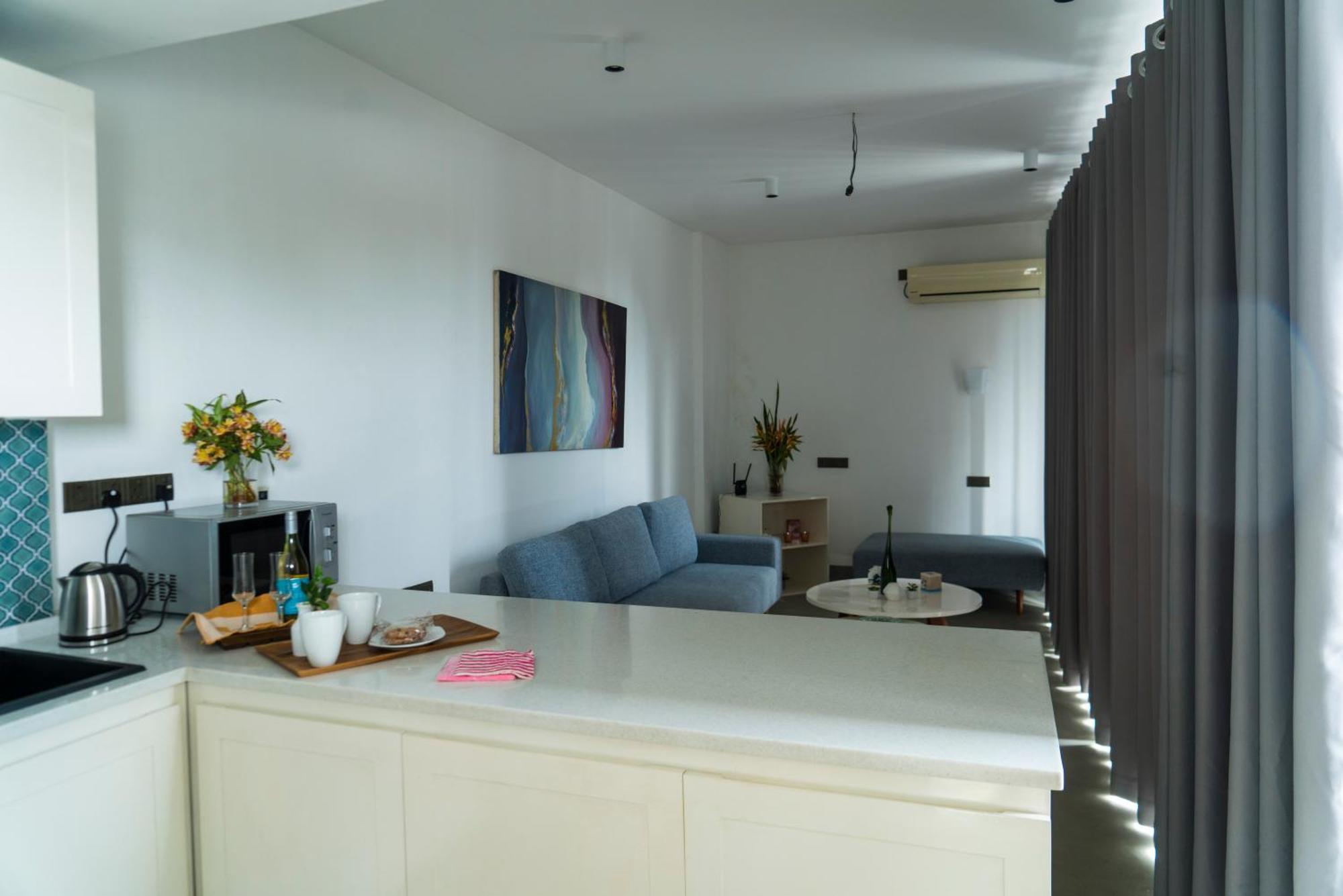 Four Petals Inn Colombo Ngoại thất bức ảnh