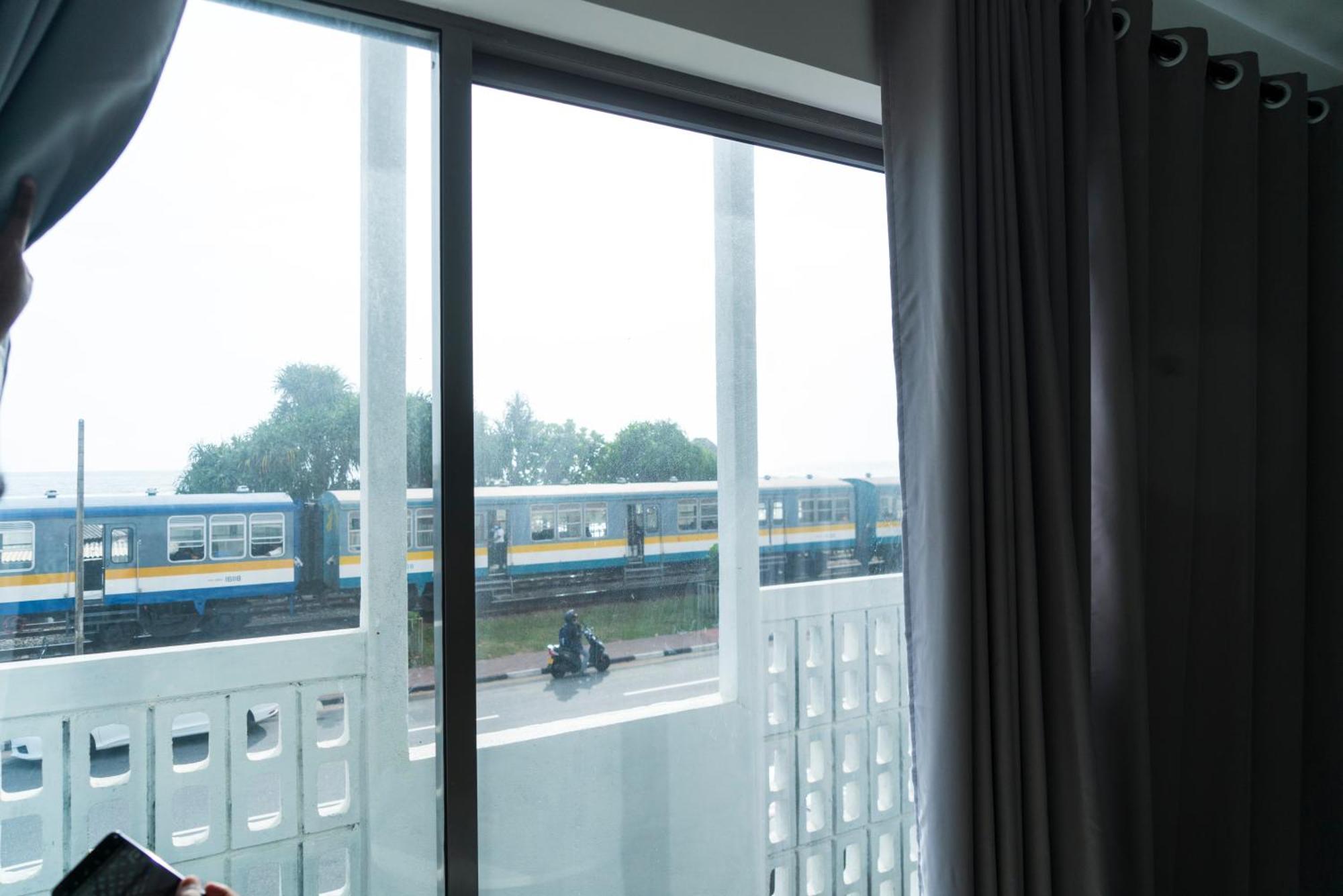 Four Petals Inn Colombo Ngoại thất bức ảnh