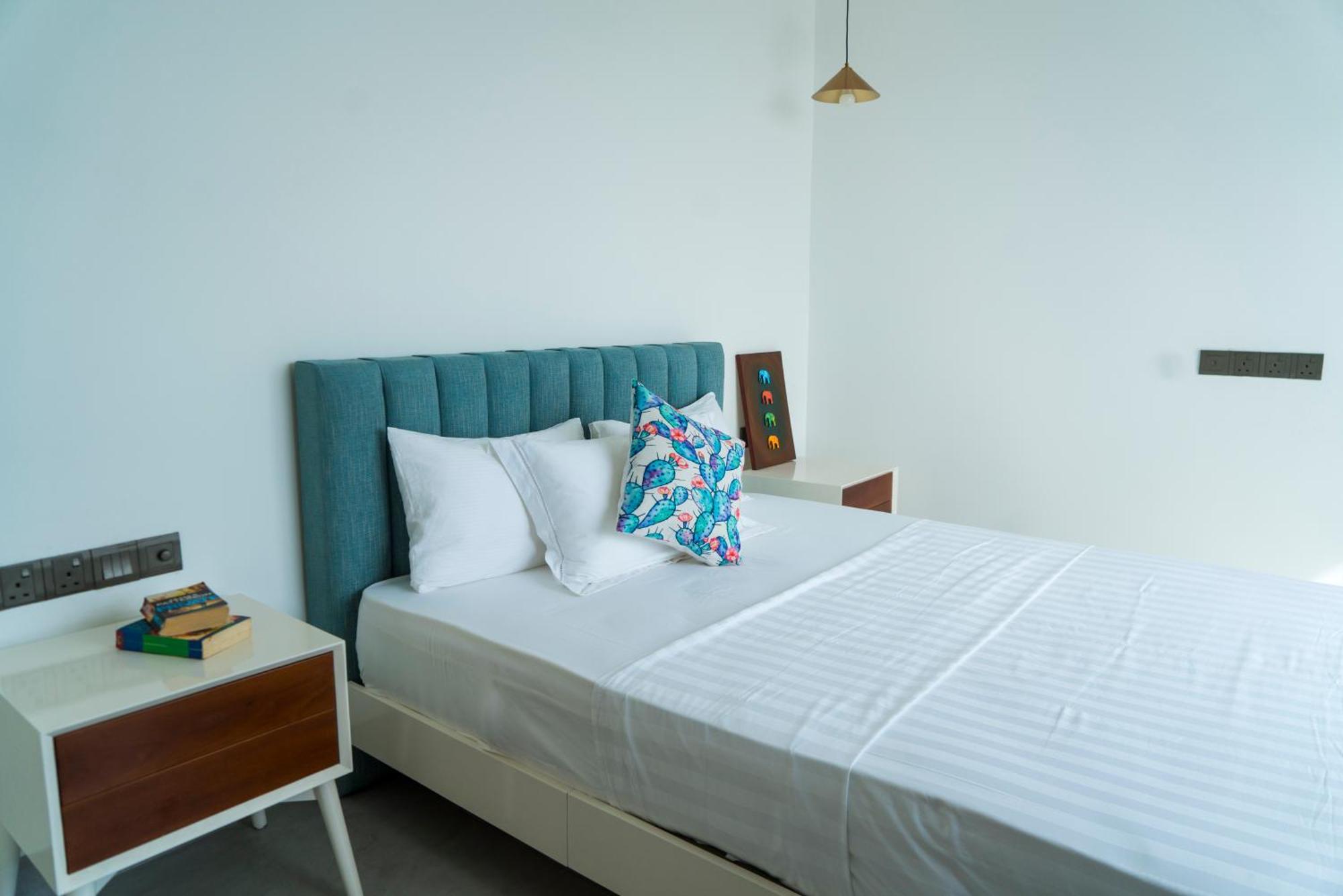 Four Petals Inn Colombo Ngoại thất bức ảnh
