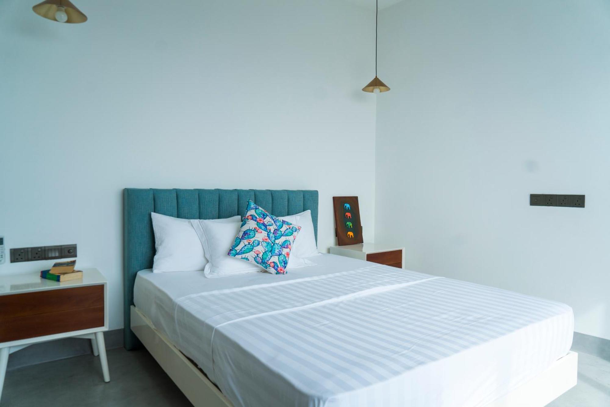 Four Petals Inn Colombo Ngoại thất bức ảnh