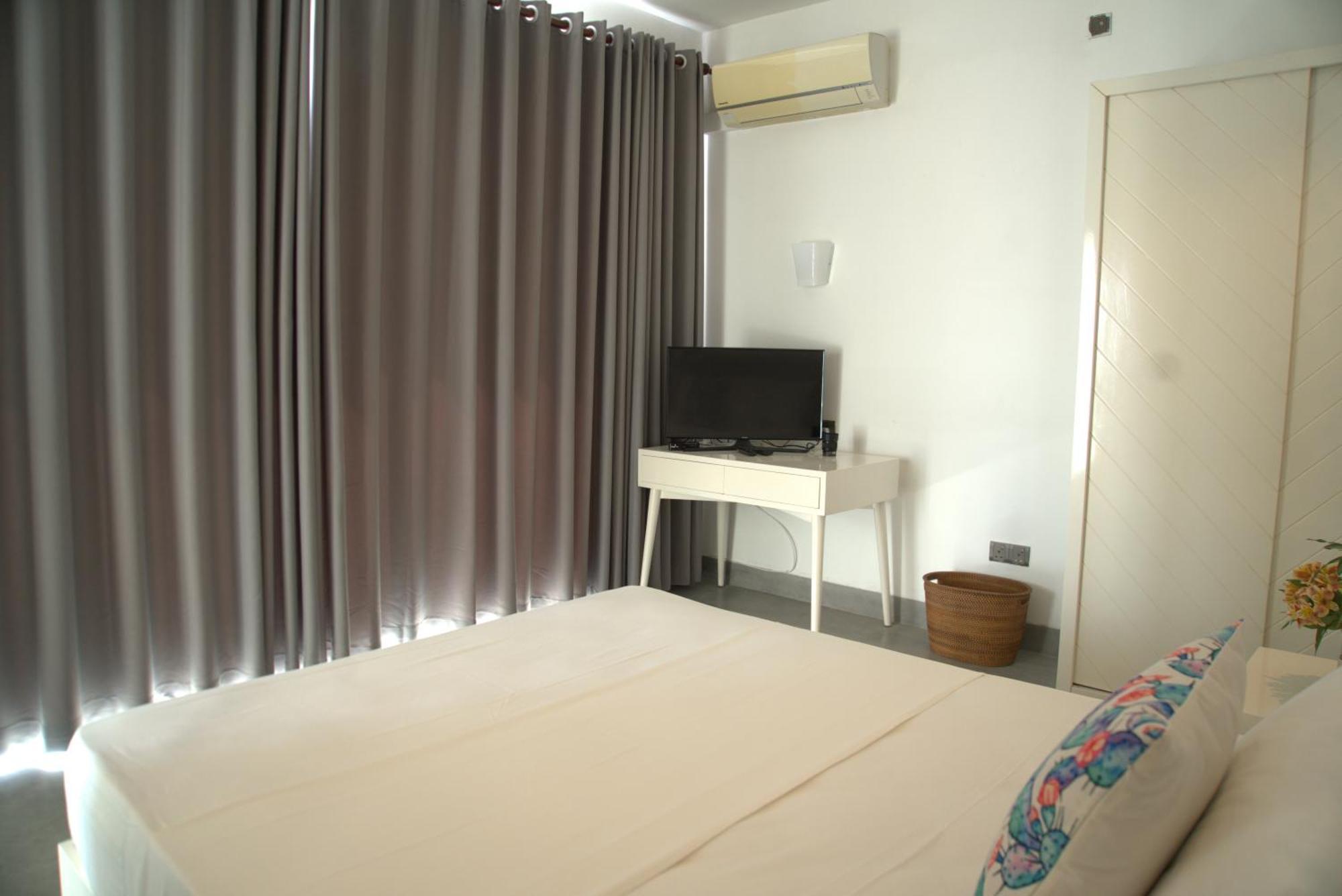 Four Petals Inn Colombo Ngoại thất bức ảnh